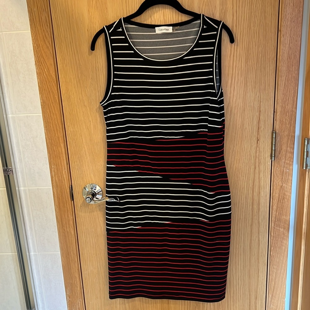 CALVIN KLEIN DRESS EUC